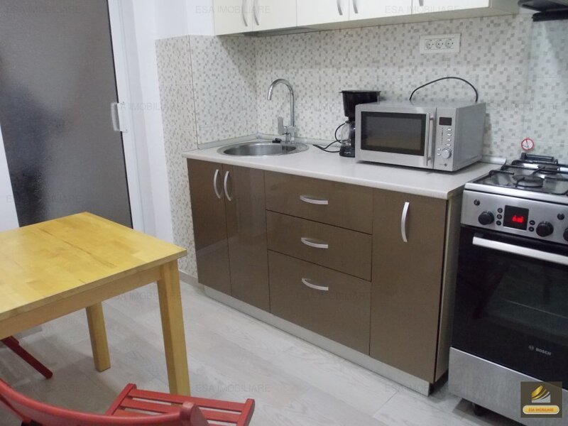 Universitate, Kogalniceanu.